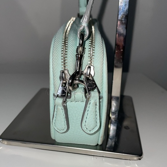 COACH ‘Jes Crossbody Bag’ in Sea Green Pebbled Leather - Picture 4 of 8